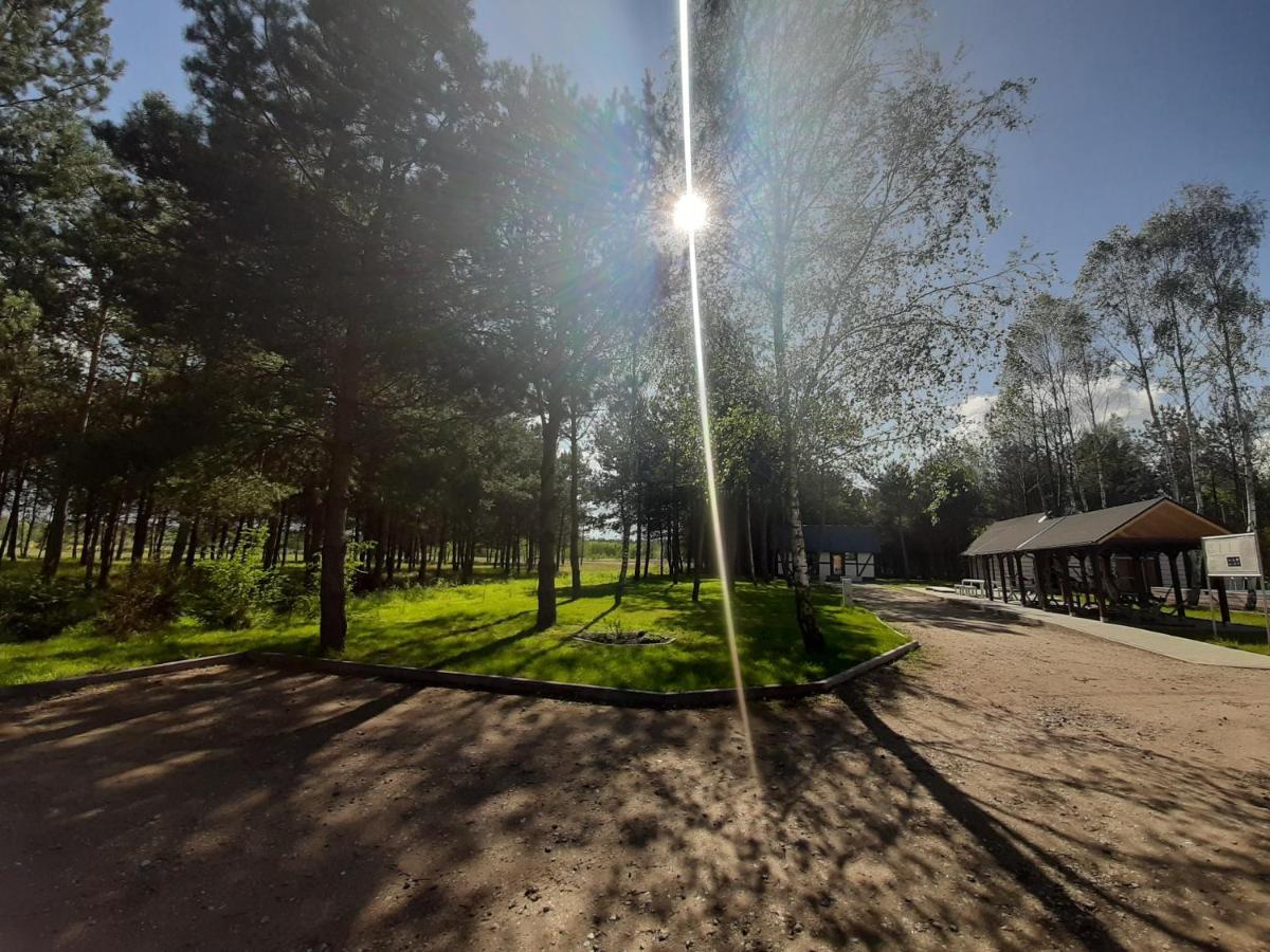 Hotel Osrodek Wypoczynkowy Lubu Dubu Dankow Exterior foto